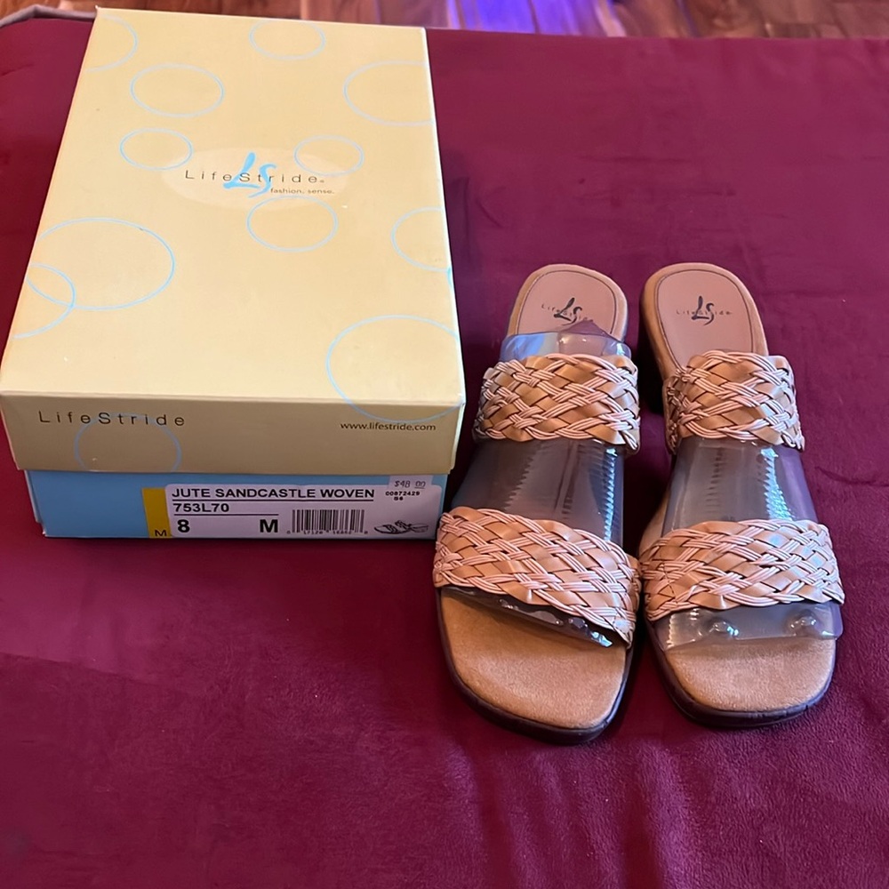 NWT LifeStride woven (two straps with heels) (size 8M)